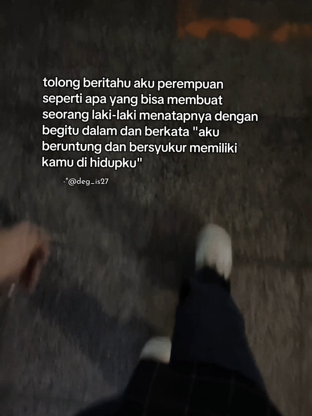 @Dₑg_ᵢ𝘴🕊️