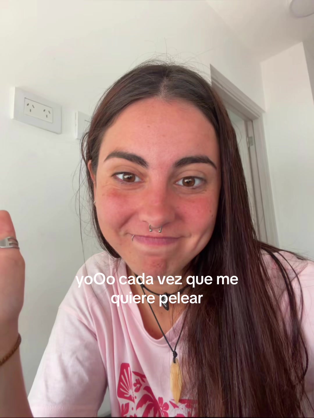 @lola