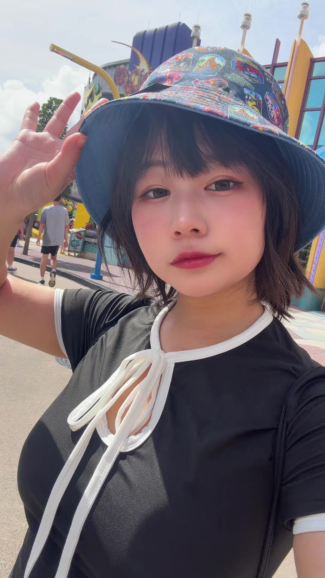 @RuisTsuji (ツジ・ルイス)