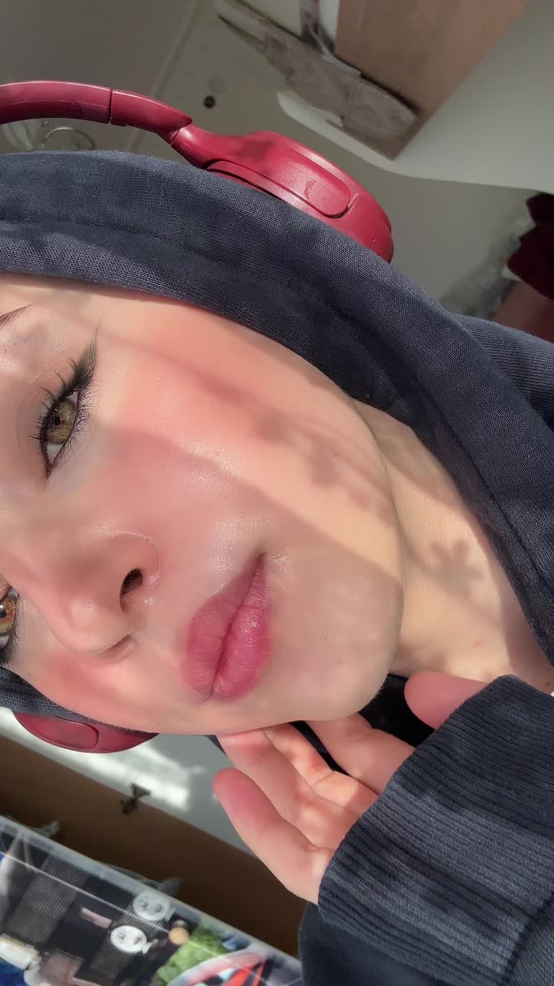 @Alinaa