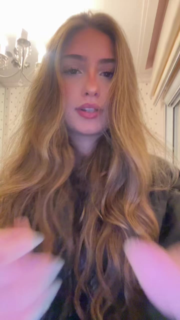 @closedaalicia