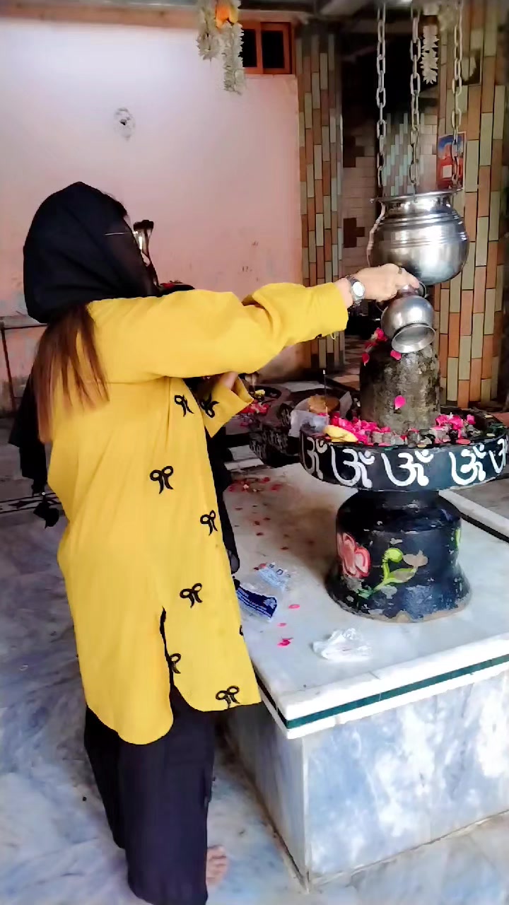 @komal_lalwani1