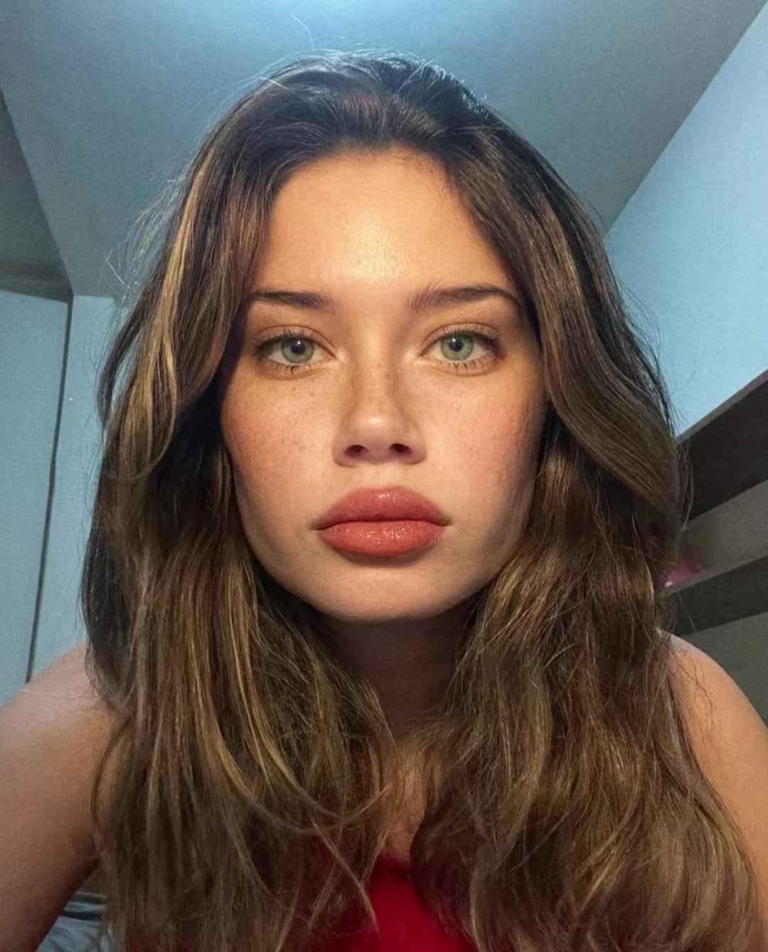 @tória