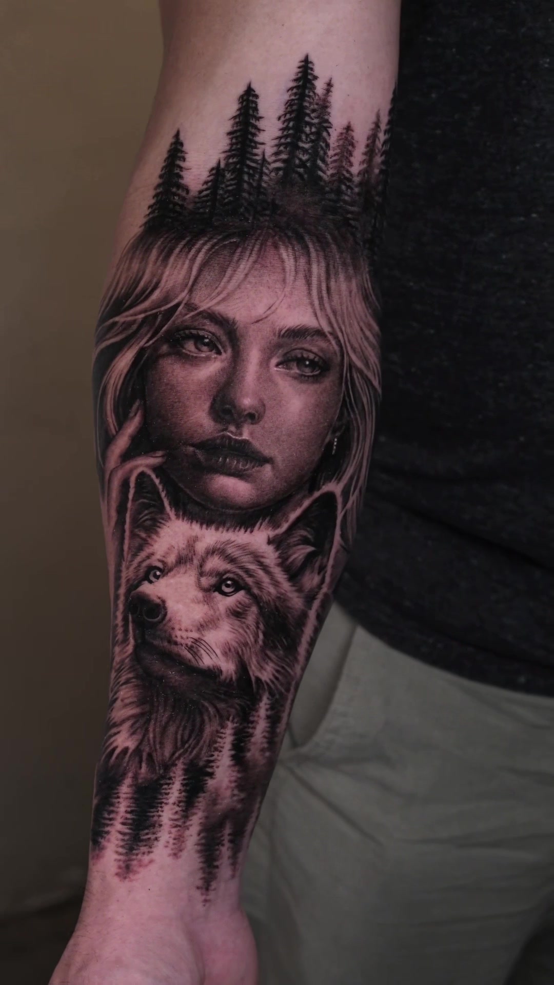 @Karlvtattoo