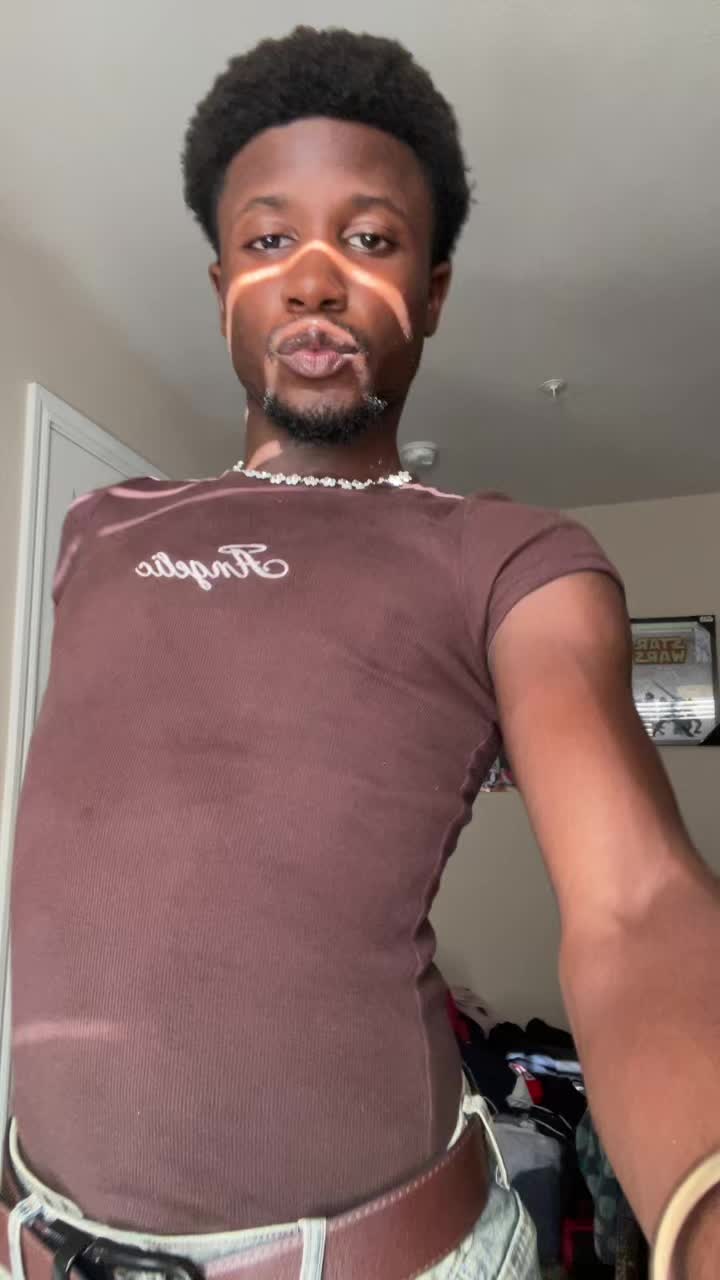 @Baddesttrent_muah💋💕