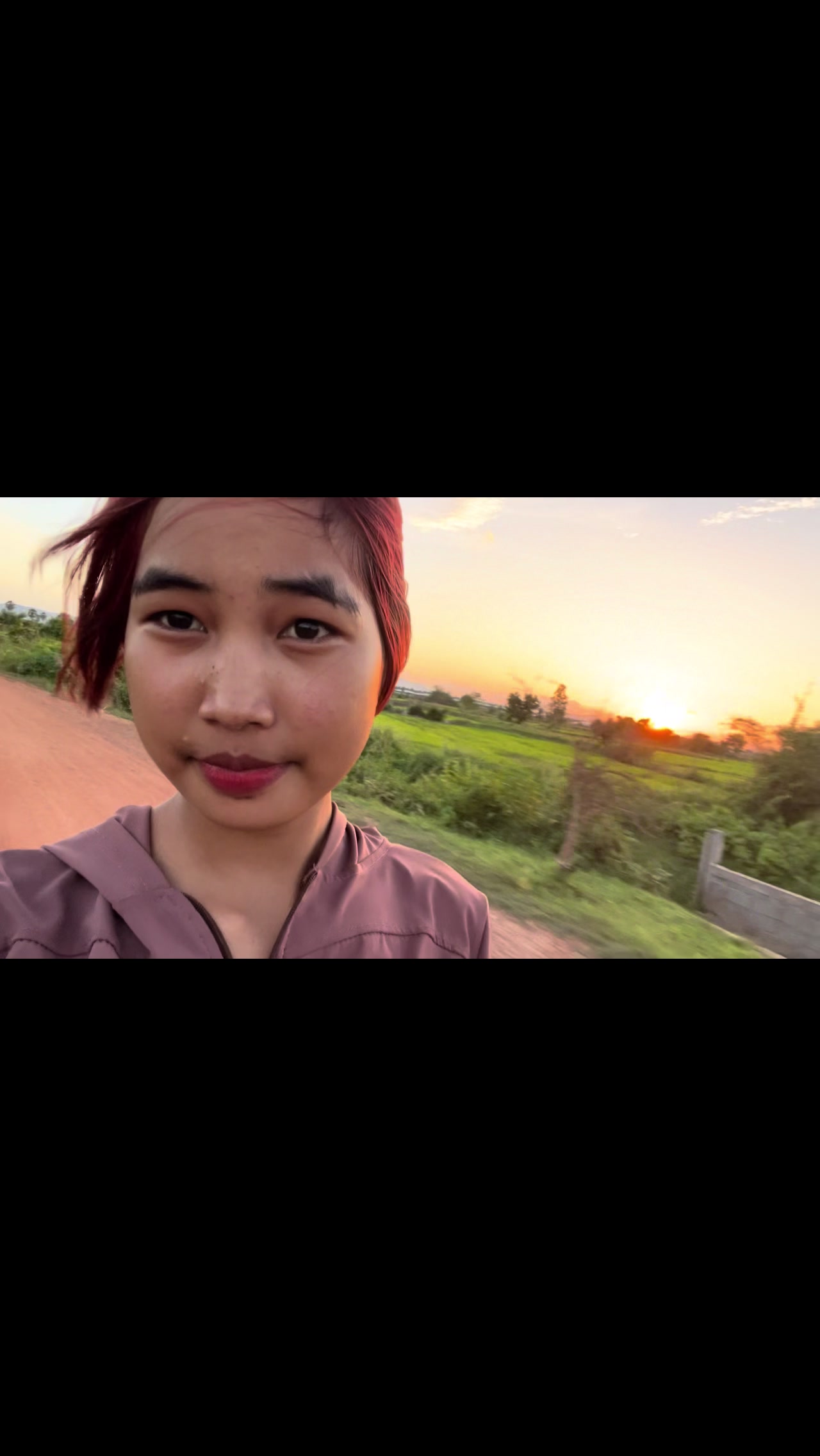 @កុមារា2Cm🫶🏻😾🗿