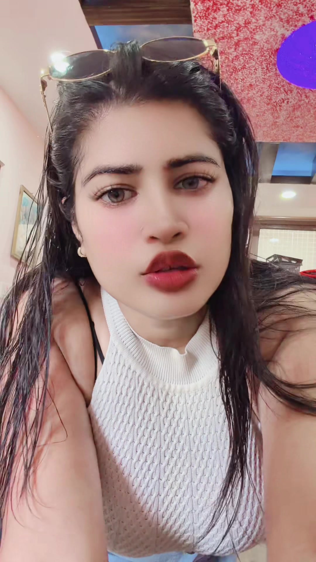 @Vikita❤️