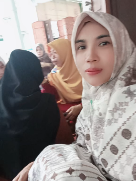 @happy girl 💞 💞tiktok.com/@zi