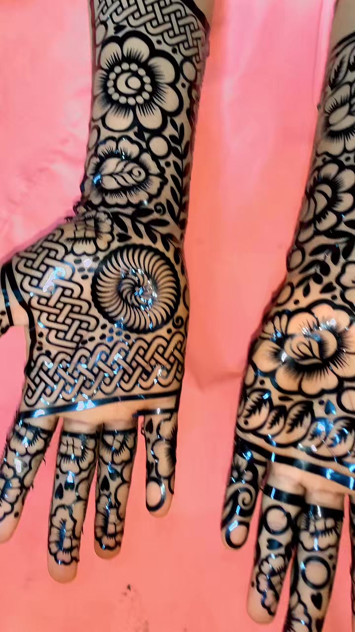 @Suwaiba henna🌿🥀