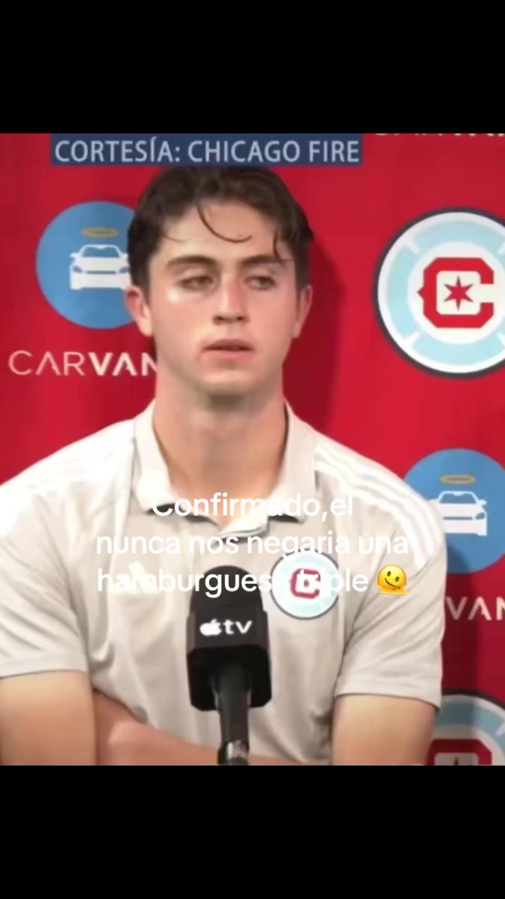 @𝓔𝓵𝓲́ 𝓭𝓾𝓪𝓵ଘ😸.*・。゚🪶⚽️
