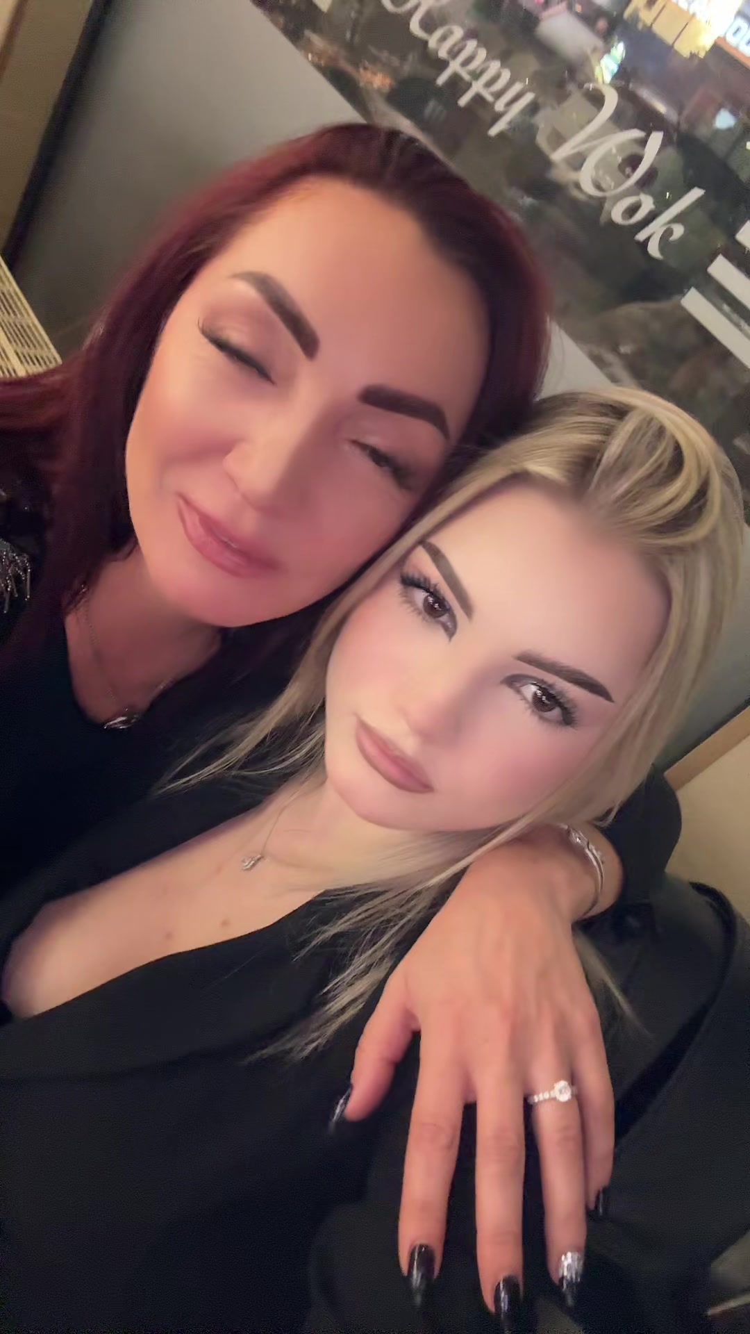 @evaxevis