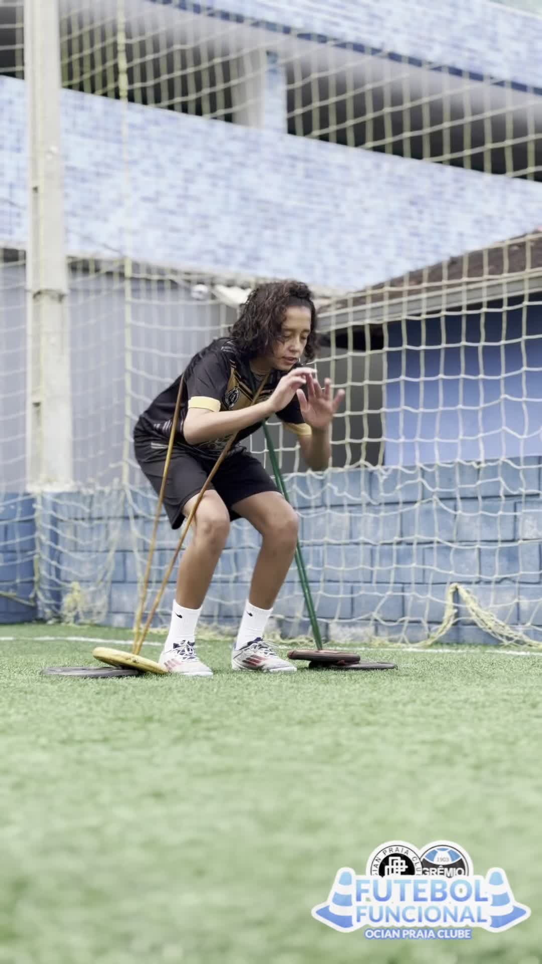 @Mike Fernandes - PERSONAL ⚽️