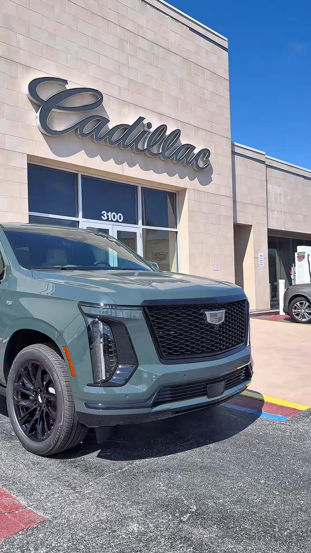 @Cadillac
