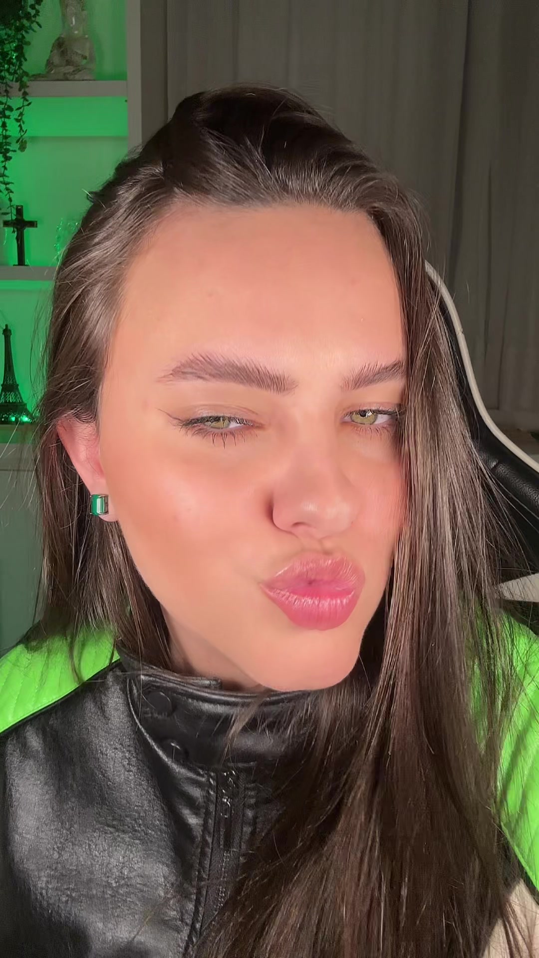 @Luiza Oliveira ๐