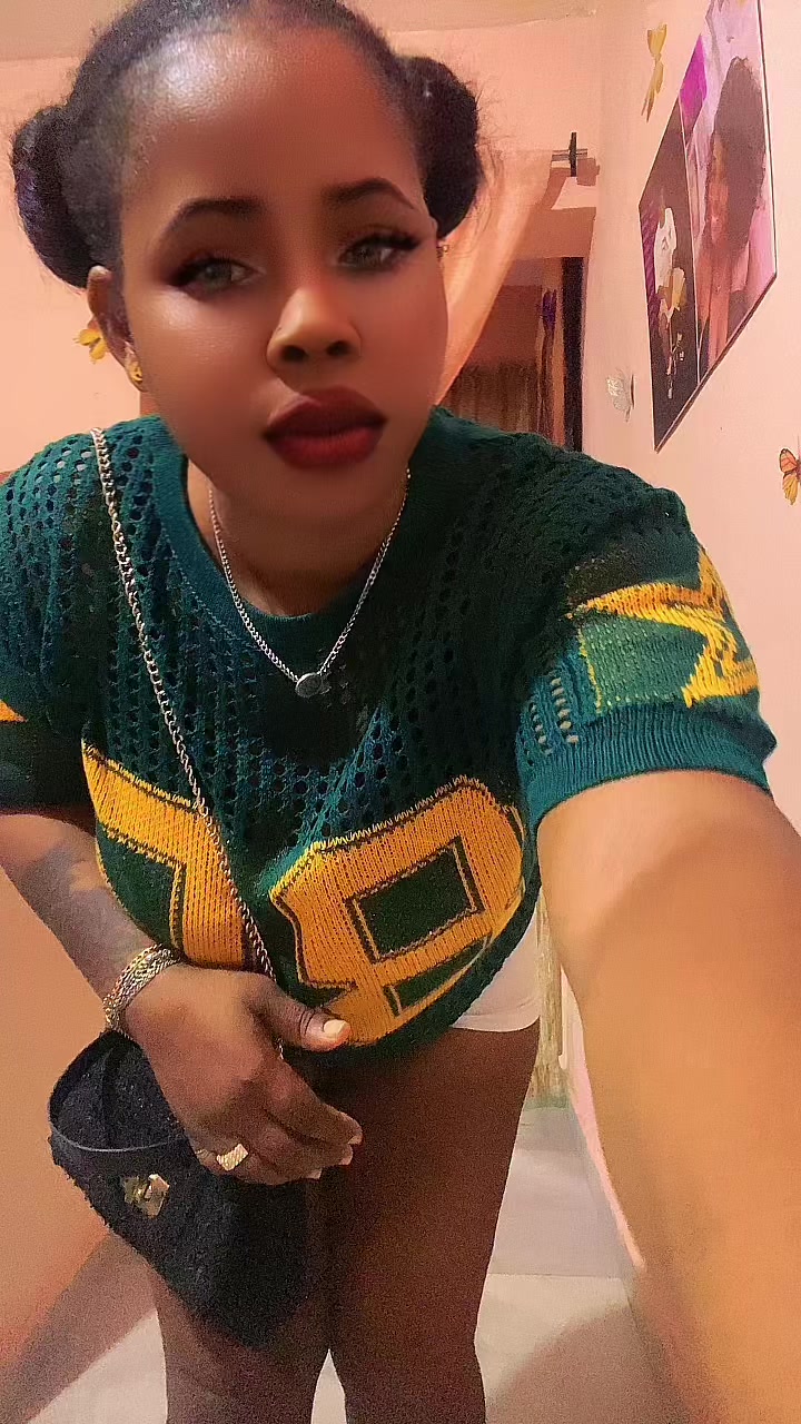 @christella chery