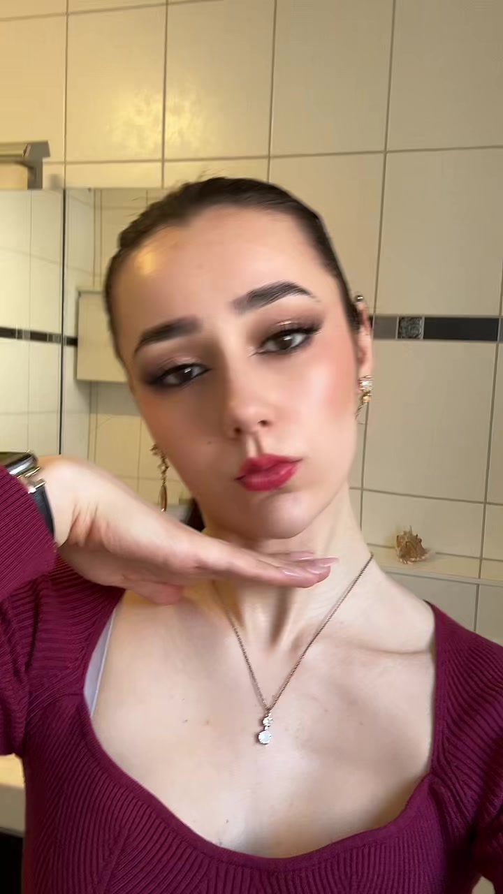 @𝒀𝒆𝒍𝒍𝒂
