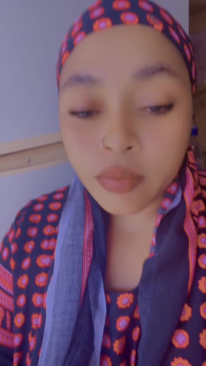 @cutenai06