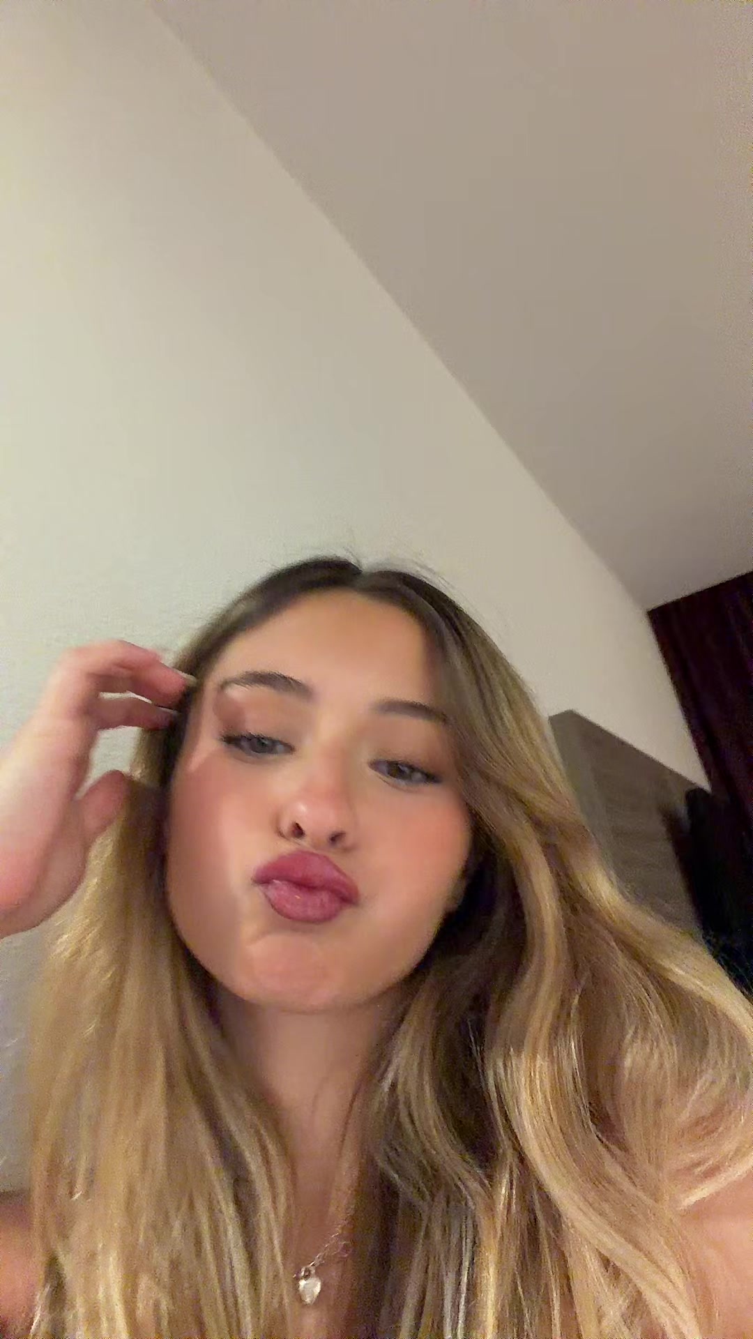 @cami