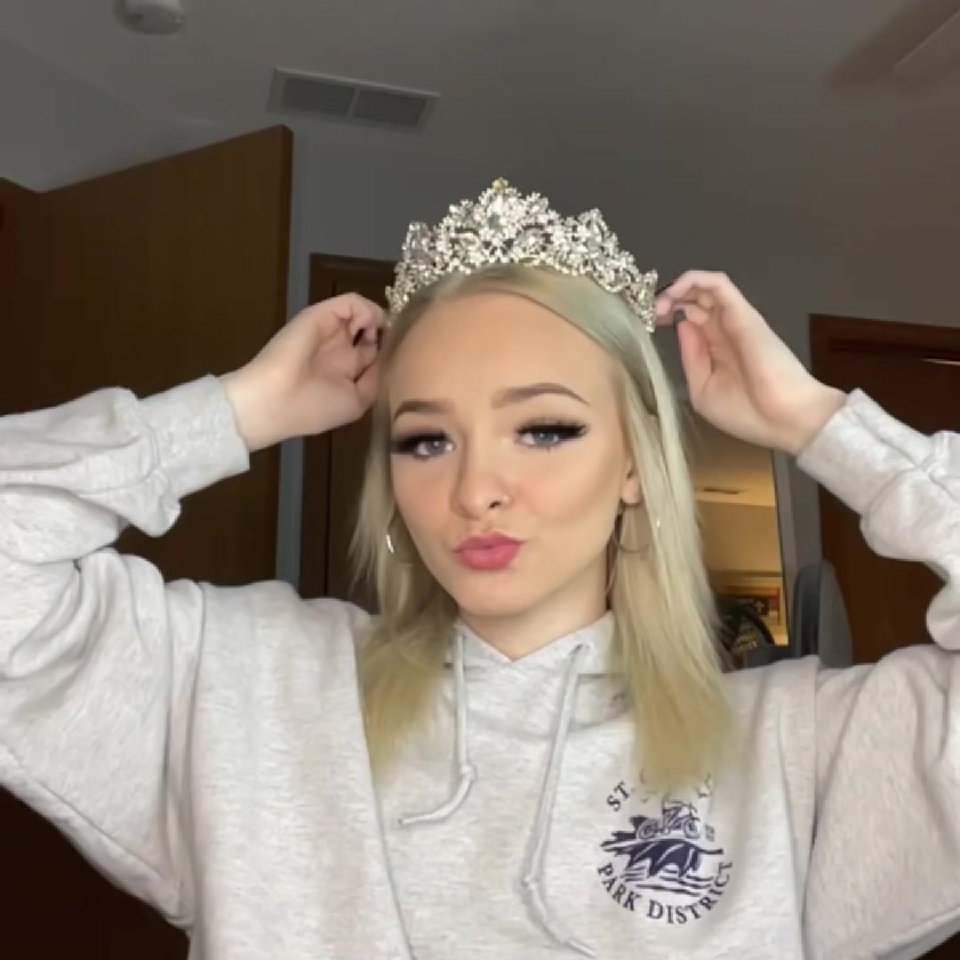 @LoveZoe💝