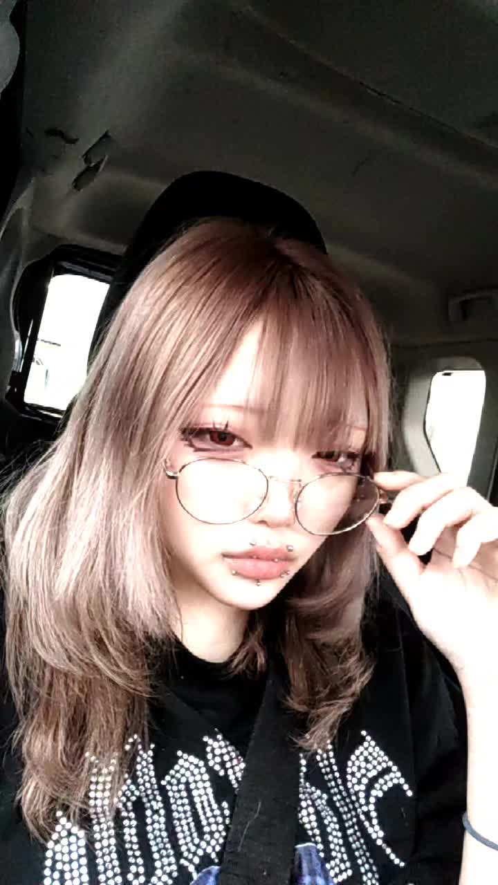 @みゅ ︎︎です . 🗑