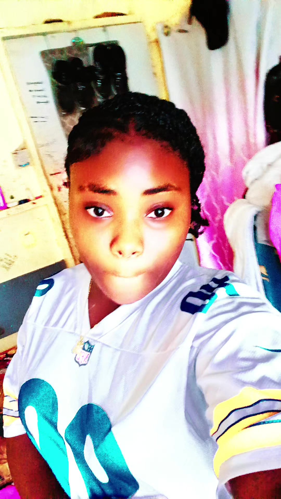 @mrs.no_nme 👾✌🏽