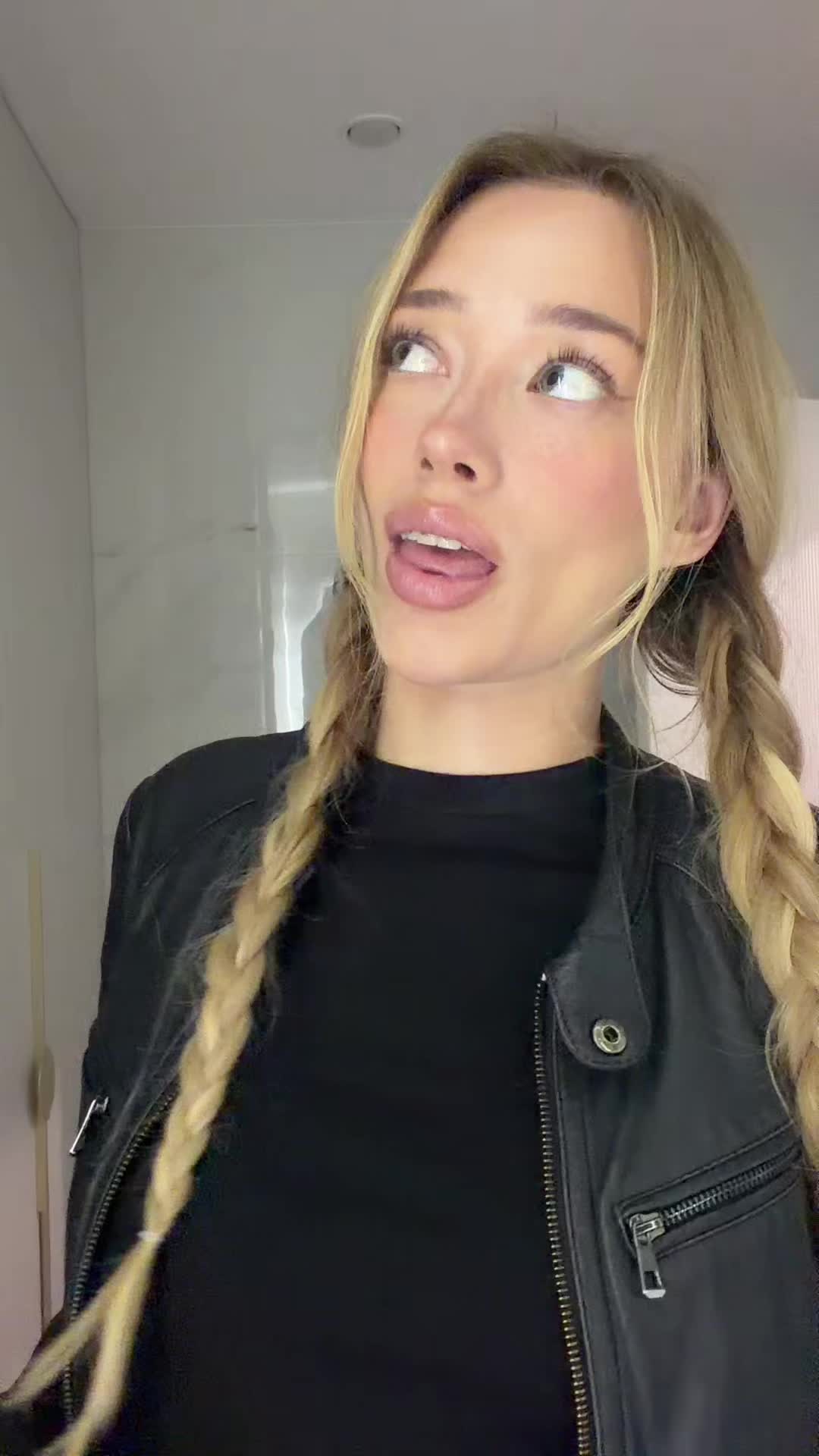 @Julia