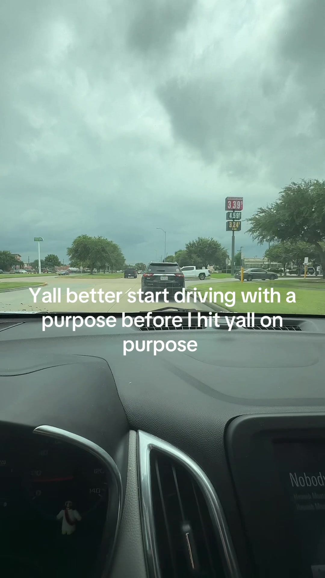 @ellie.land