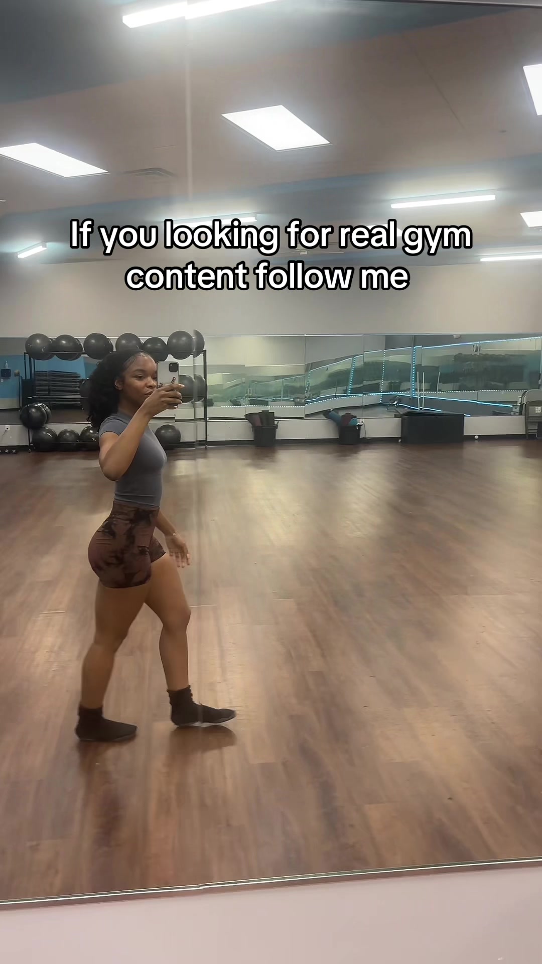 @Kamilliont