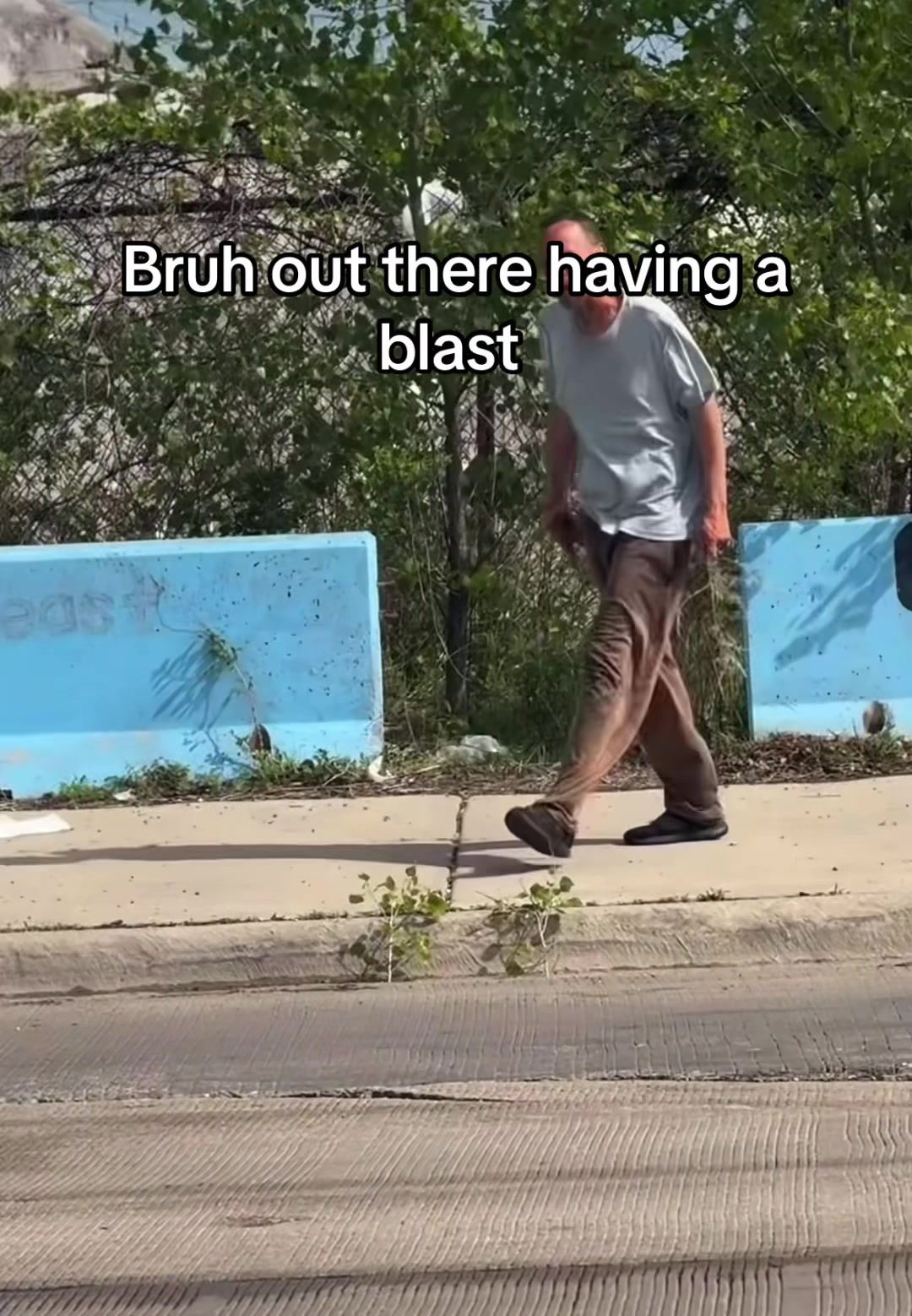 @Six1leed