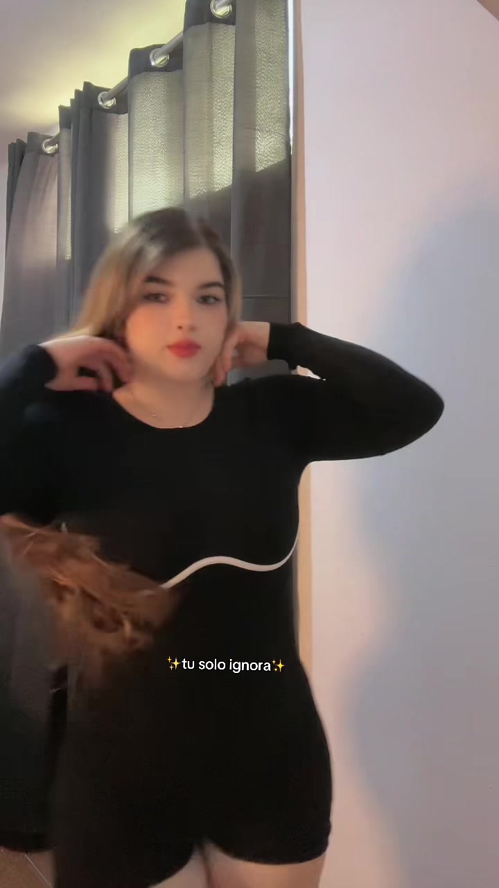 @María