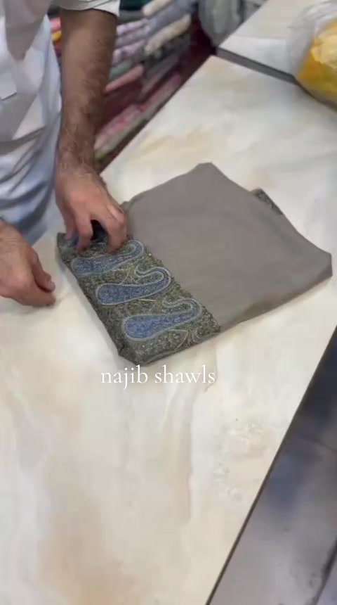 @Najeeb pashmina shawl centre
