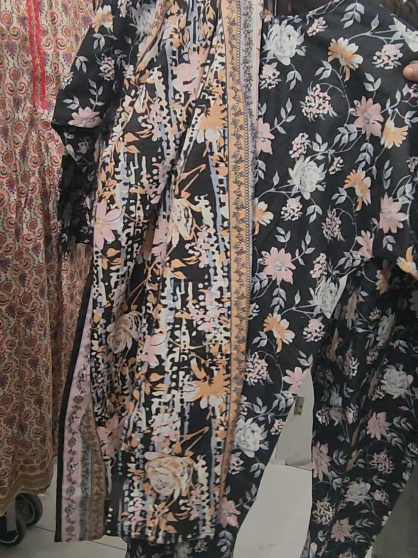 @J&S Fashion