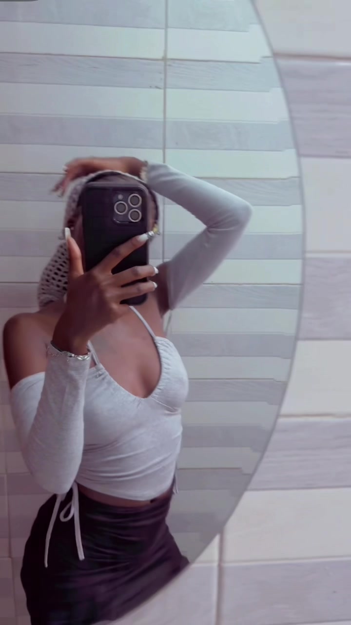 @BlakPea🖤💕