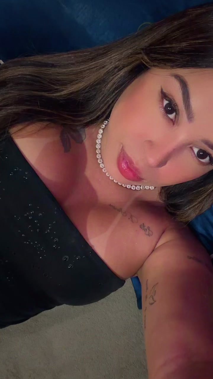 @alanispasquarelli