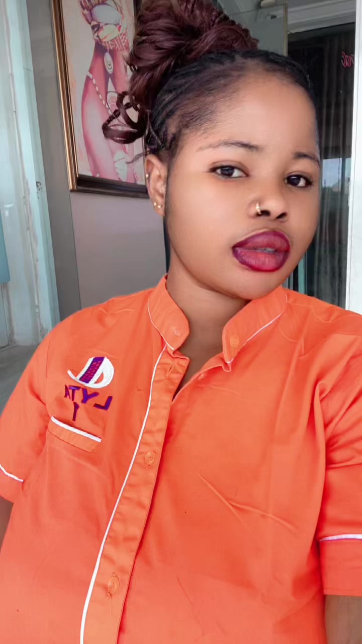 @Toyin🍅