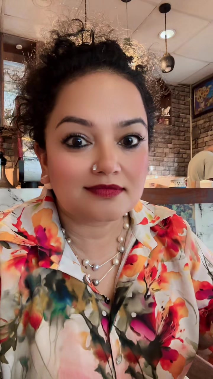 @🧿Divya thakuri 🧿( designer )