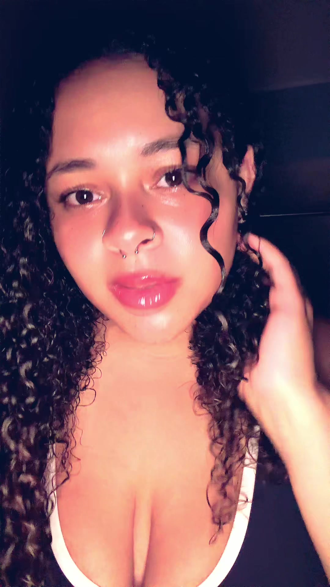 @T<3