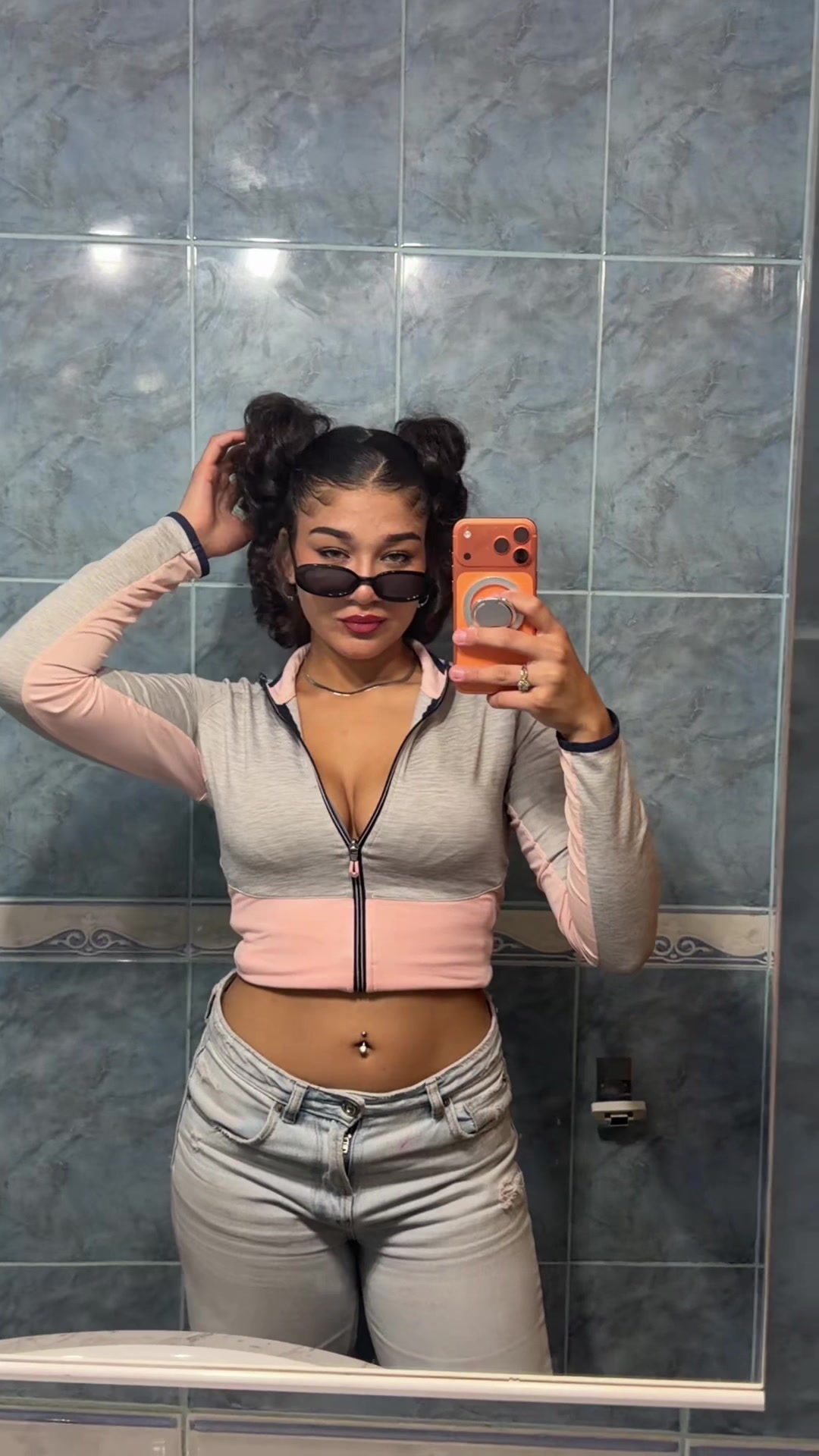 @_byizabella