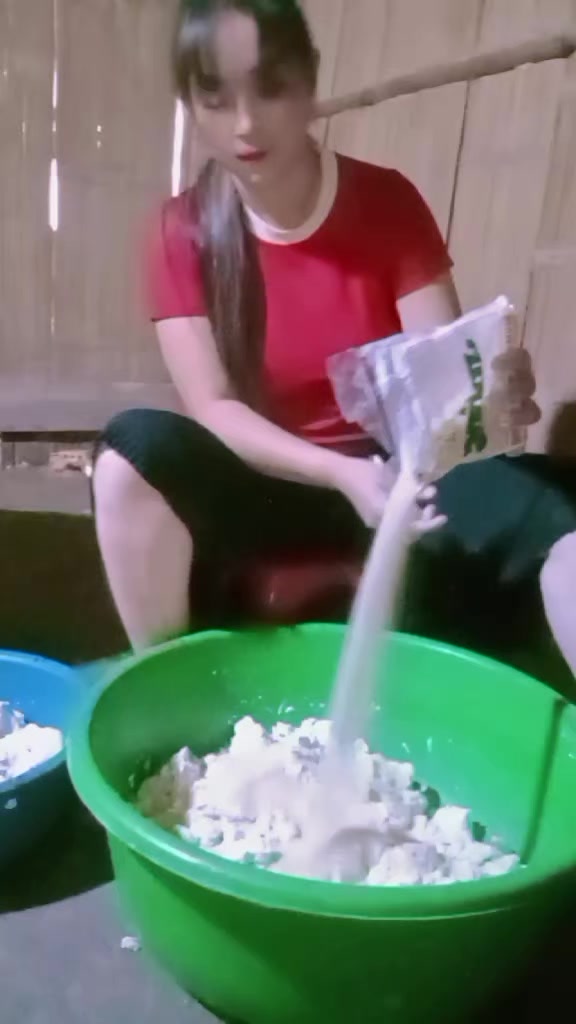 @xav yaj ntshis mus ưa av