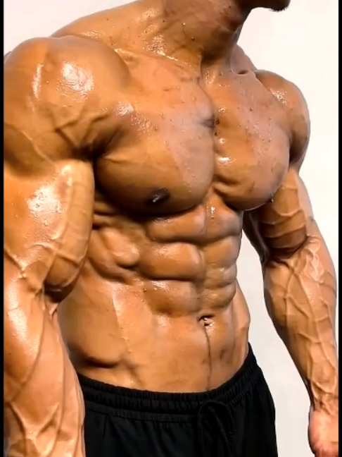 @Beautiful Muscle Male