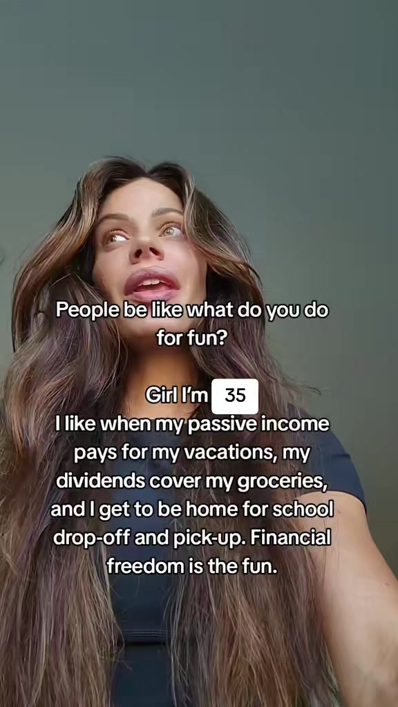@Nicole Victoria | Money Coach