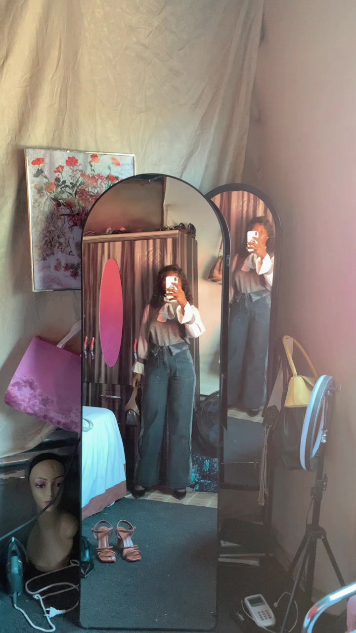 @Ângela Virgílio 🌒🌕🌚🌝🇲🇿