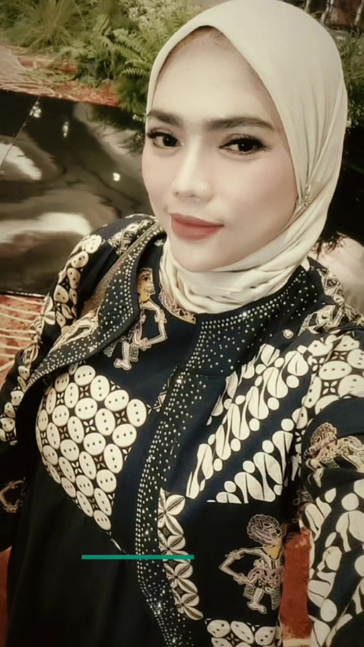 @Irma Adam_rz