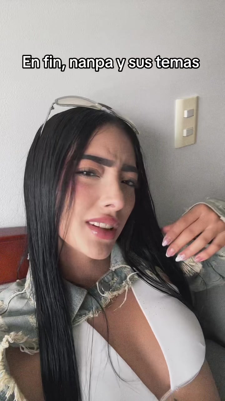 @Ale🙂↕️