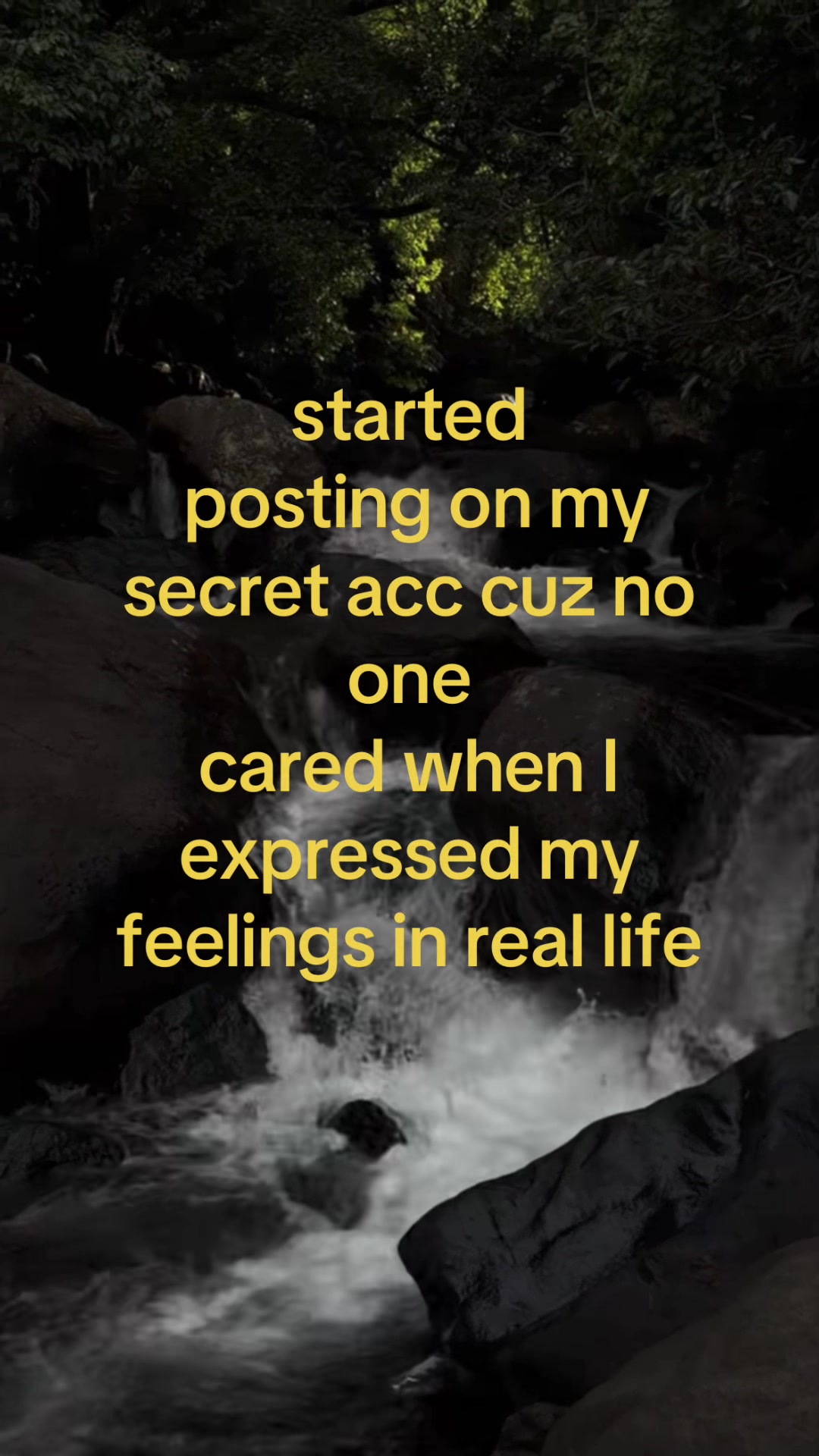 @⃟