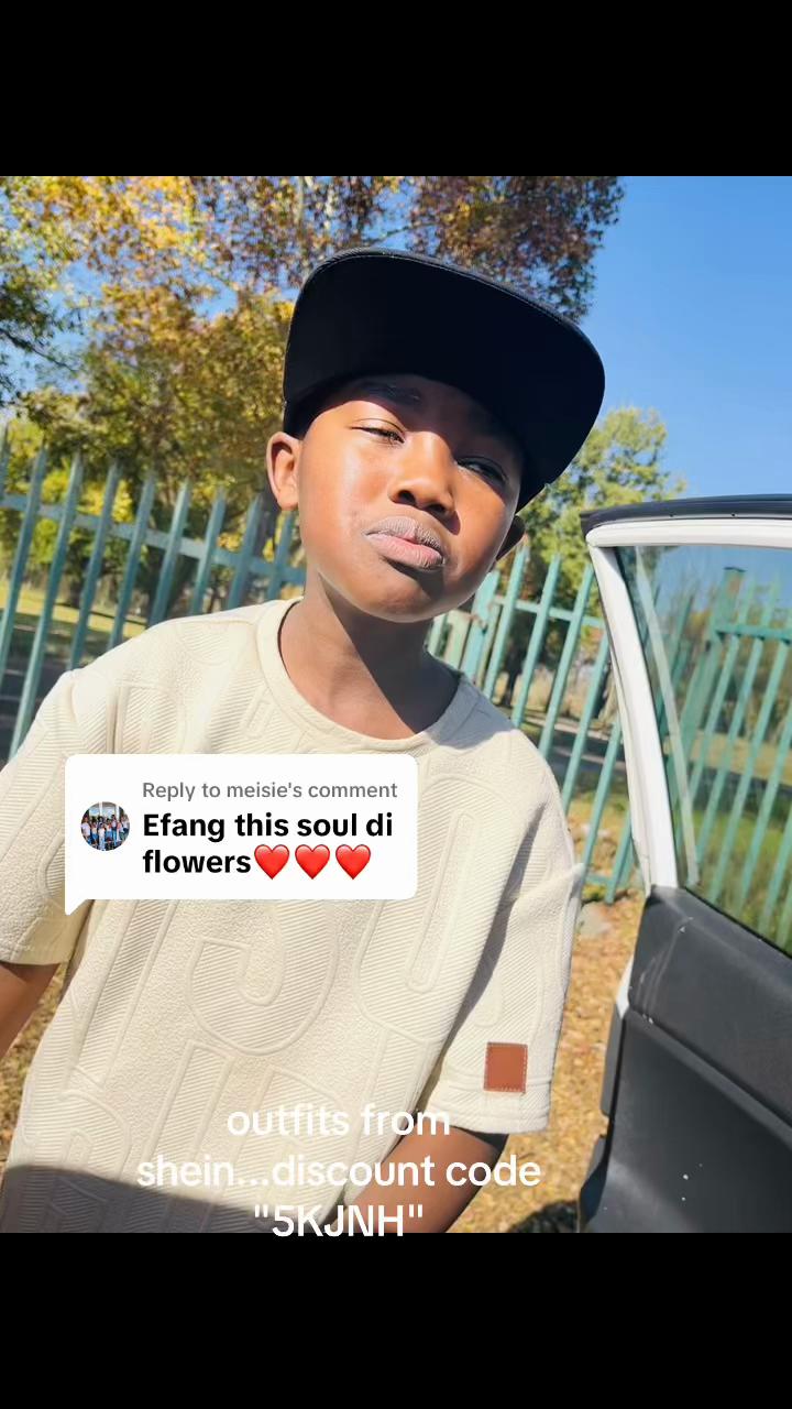 @Ntandoyenkosi🇿🇦🇿🇦
