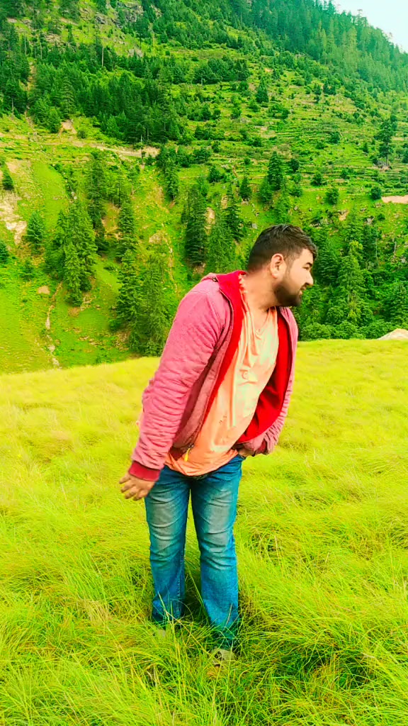 @दिनेश बिक्रम शाही