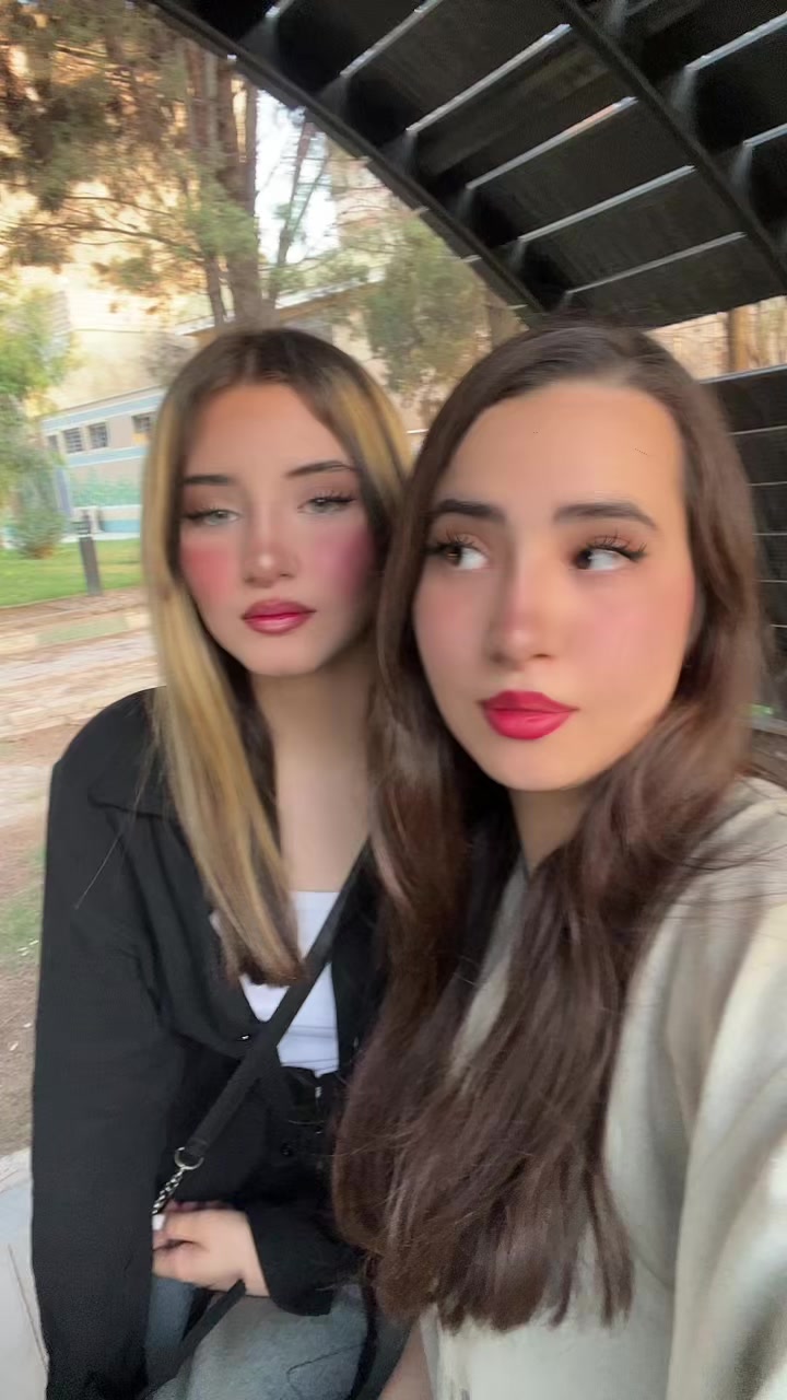@Kiana