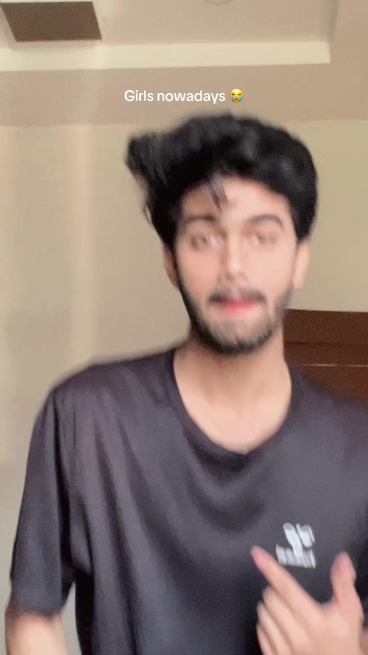 @حمزہ 🐣🦢
