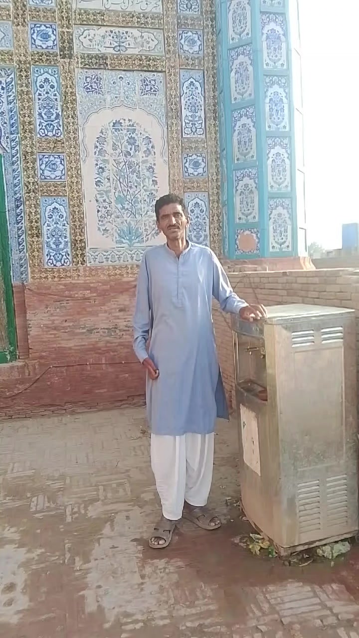 @m Khalid Abbas